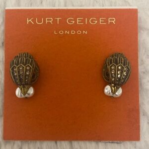 NEW Kurt Geiger Pearl Eagle Earrings